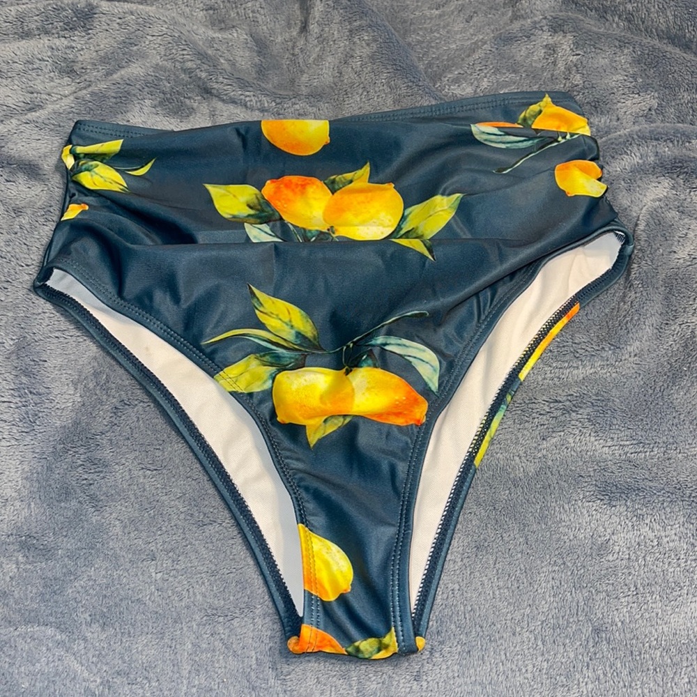 Women bikini bottoms